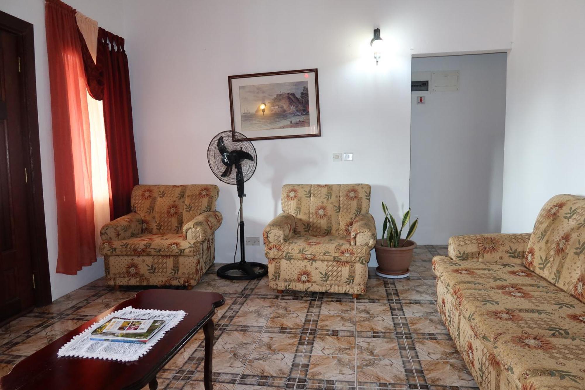 Elegant Rays Apartment- Golf Course , Grenada Grand Anse Bagian luar foto